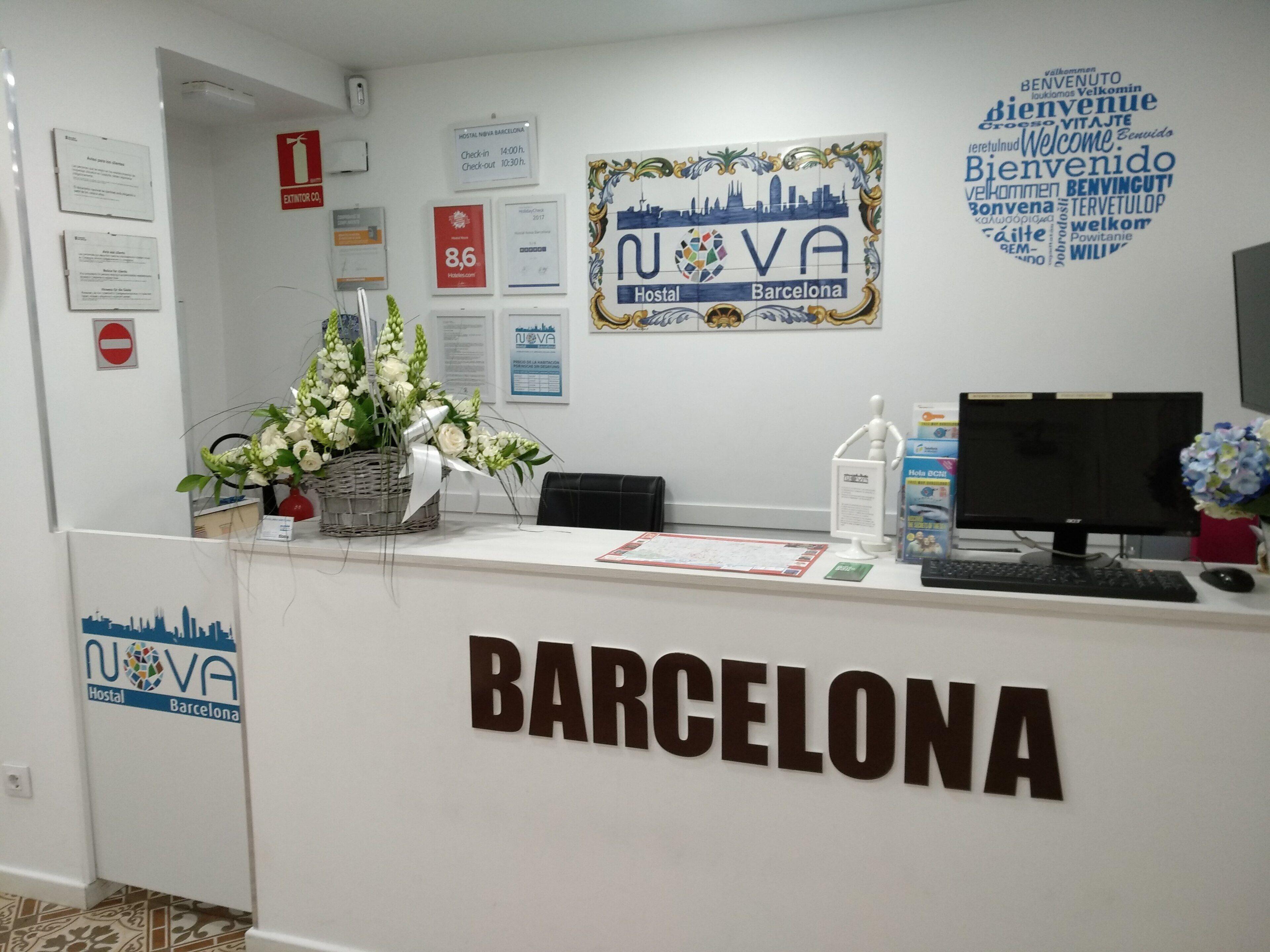 Hostal Nova Barcelona — Photos 3